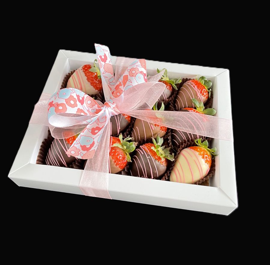 MOTHER'S DAY SPECIAL - Chocolate dipped Strawberries - ONLY AVAILABLE AS AN ORDER - CHECK INFO FOR MORE