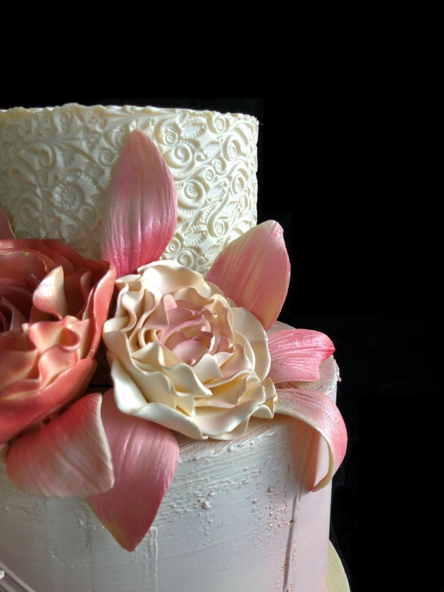 PEONY PINK LACE SMASH CAKE