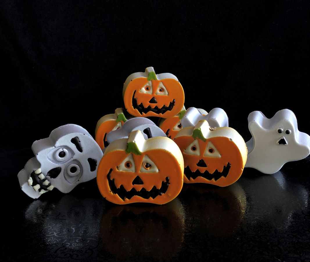 Halloween Mini Smash Cakes