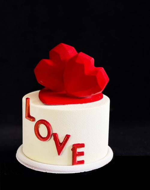 Valentine's Heart Smash Cake for two