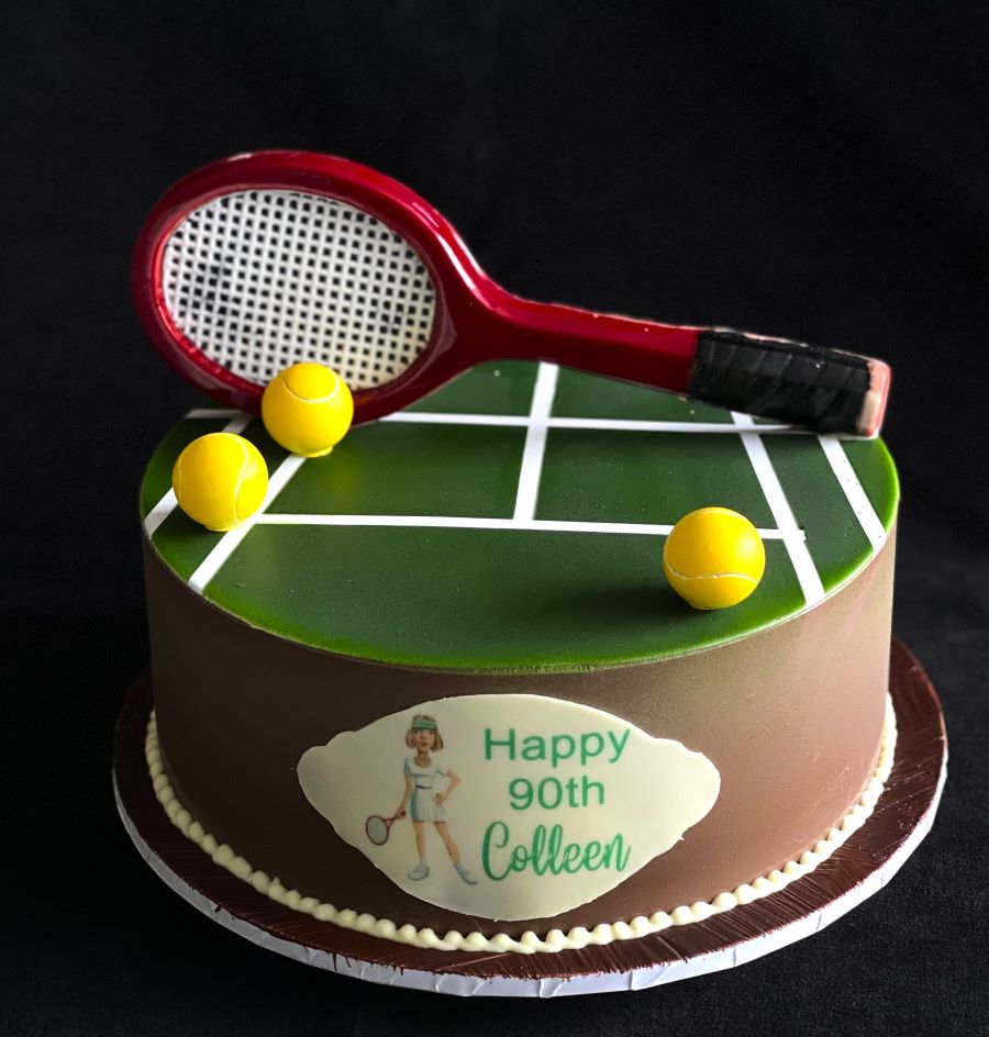 Tennis Smash Cake
