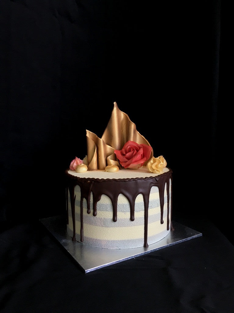 Chocolate Naked Smash Cake - single tier